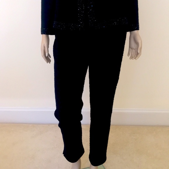 ST. JOHN Pantsuit Black Jacket size 10 Pant Size 8 - Picture 7 of 16